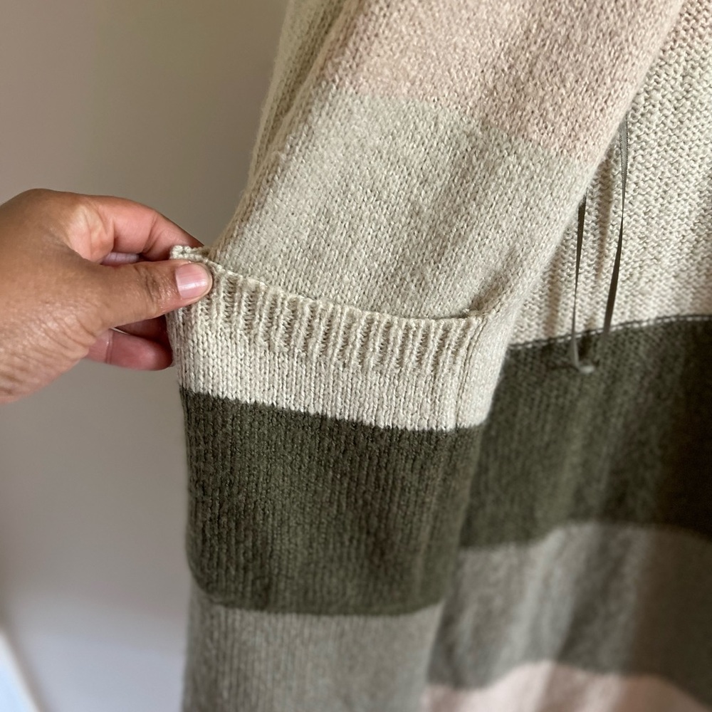 Open-Front Multi-Green Cardigan (J11) - Picture 6 of 7